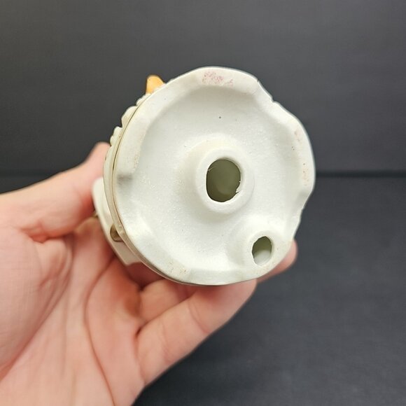 Porcelain Figure of Lady with Basket of Grapes 7" - Picture 6 of 10